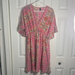 SHEIN CURVE  Boho paisley print V-neck mini dress.